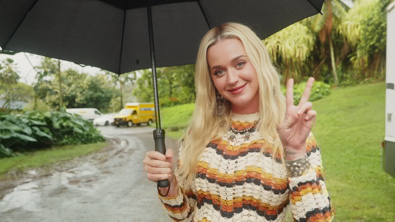 Electric (Behind The Scenes)