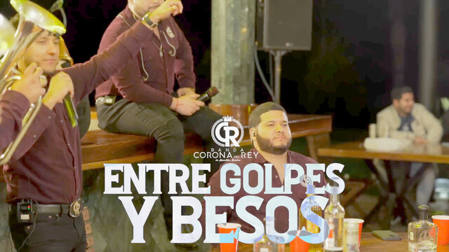 Entre Golpes Y Besos (En Vivo)