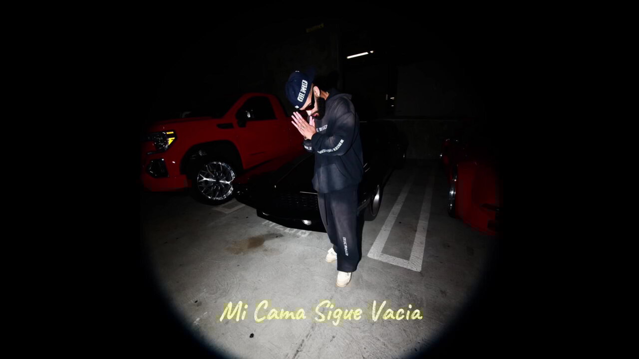 UN DESEO (Lyric video)