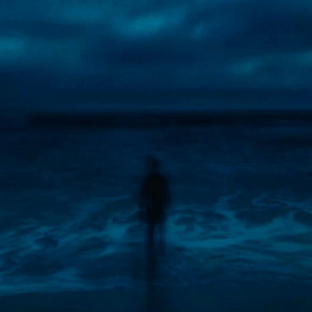 sea carries away thoughts