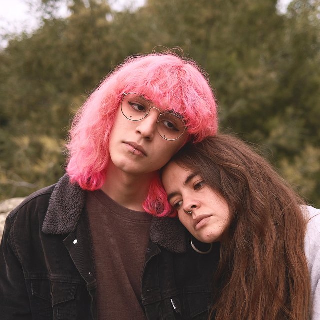 pienso tanto en abrazarte (feat. LoCataLira)