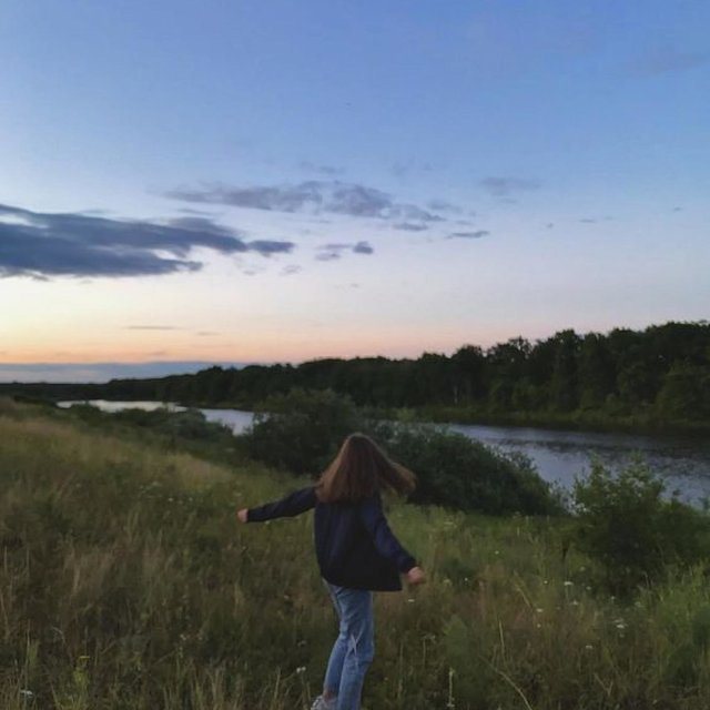 happier (8D slowed + reverb)