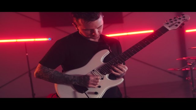 Ishimura (feat. Luke Holland)