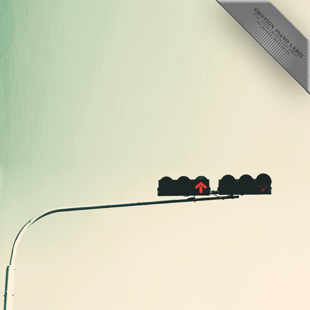 Piano music to listen to thinking about lovers who have left
