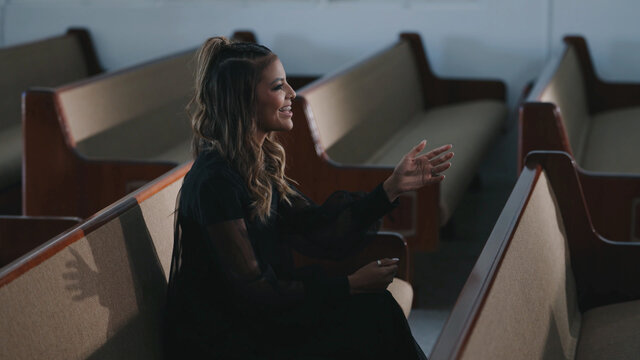 Santo (Video Oficial)