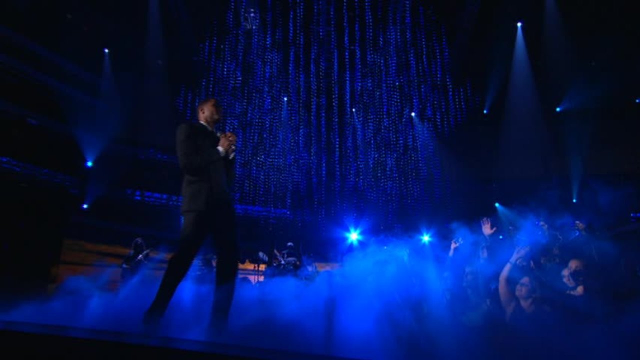 Pretty Wings (LIVE at the 52nd Annual GRAMMY Awards)
