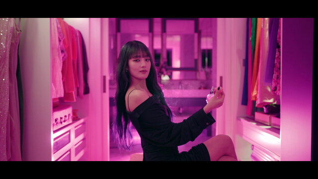 PINK YOUR MOMENT