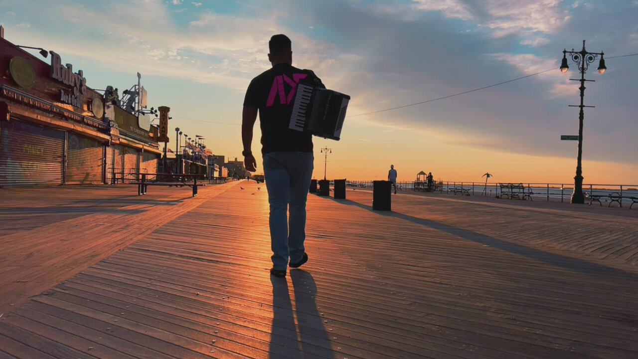 La Cumbia de la Pendejita by Grupo Conguara