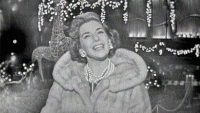 White Christmas/Winter Wonderland/A Christmas Song