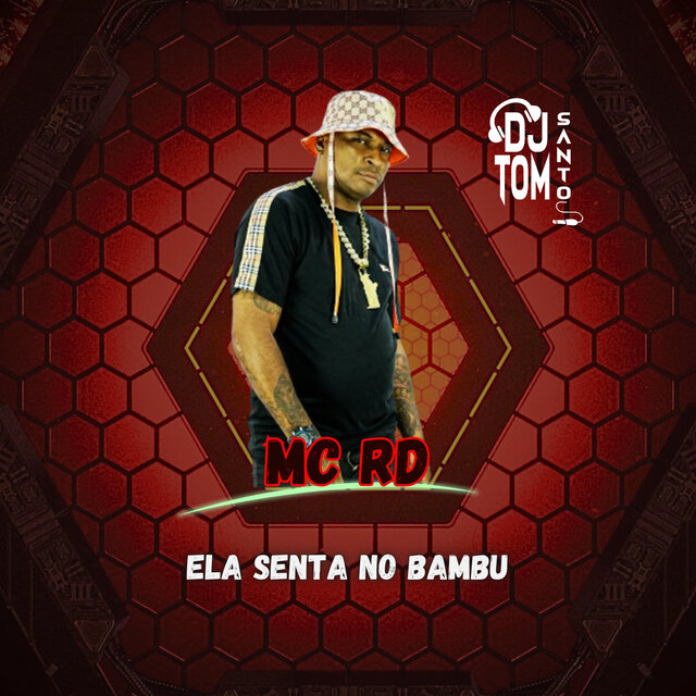 ELA SENTA NO BAMBU