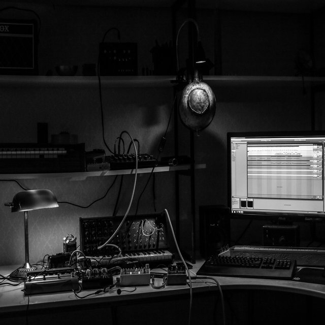 Clocked in (feat. Melli Montana)