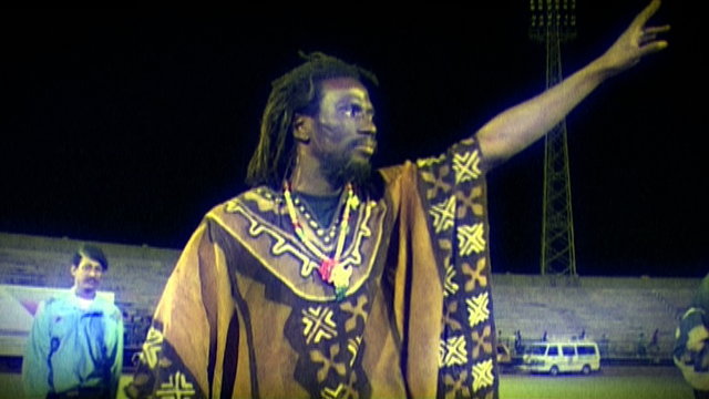 Plus Rien Ne M'Etonne (Live)