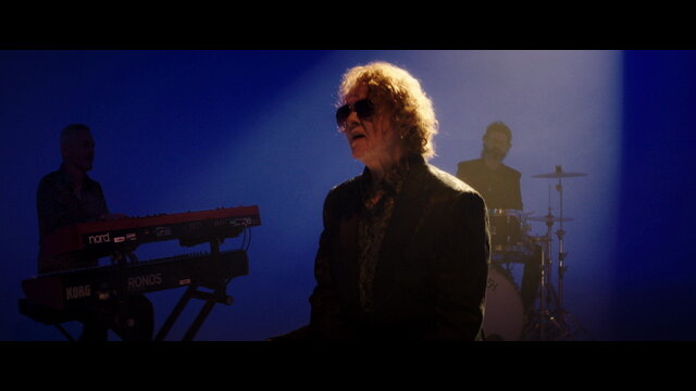 Shades 22