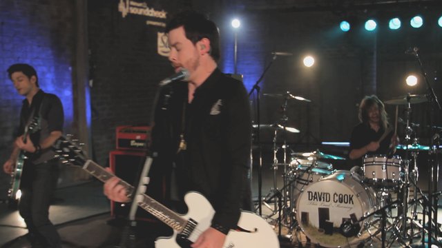 Paper Heart (Walmart Soundcheck 2011)
