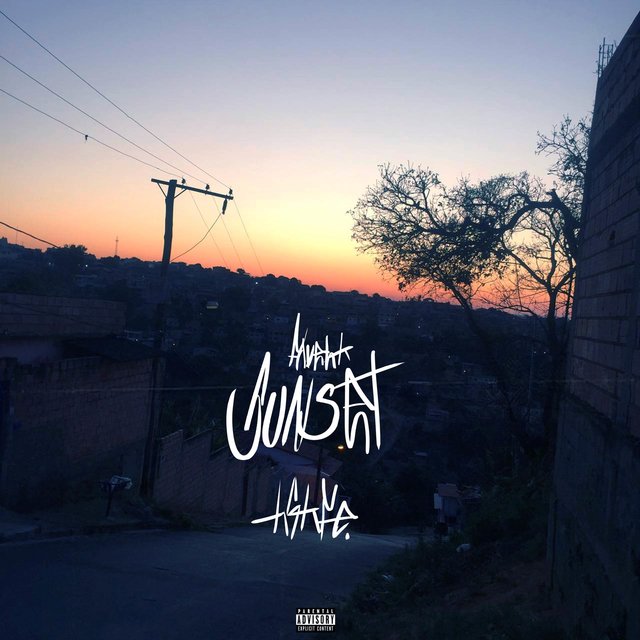 Favela Sunset