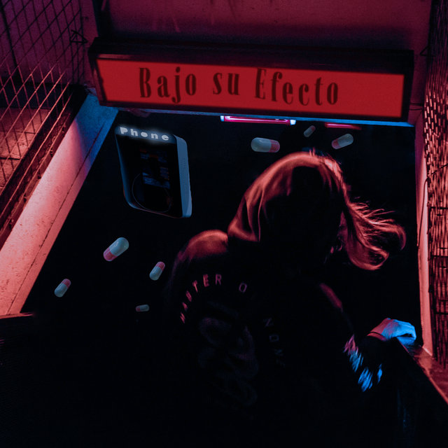 Bajo Su Efecto