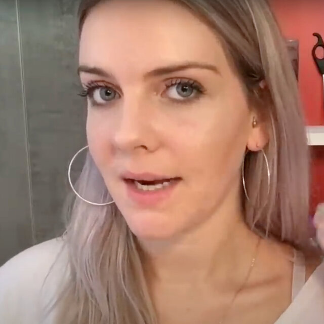 ASMR Roleplay Coiffeuse Shampoo, Hair cut Décoloration&Mèches