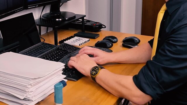 Office Neurotic