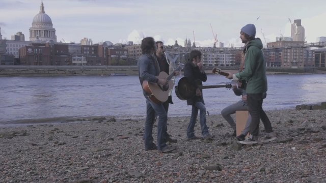 Azul y Blanco (Acústico Londres)