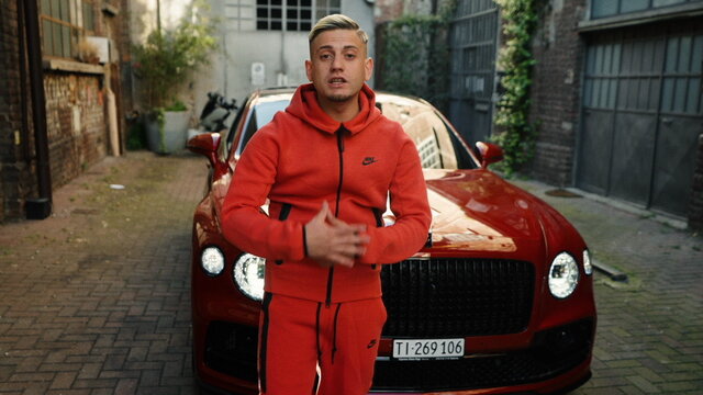 PETTINATO (feat. Side Baby)