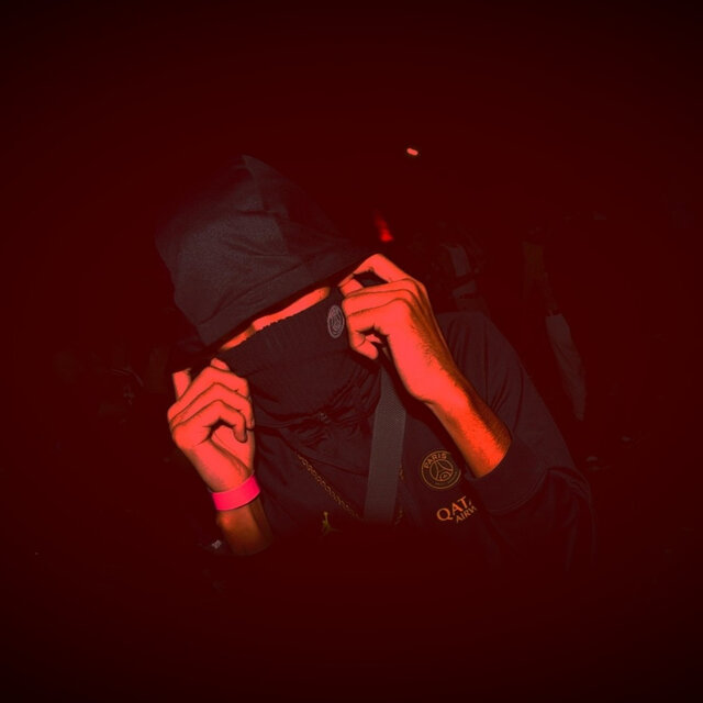 DEKIN EY