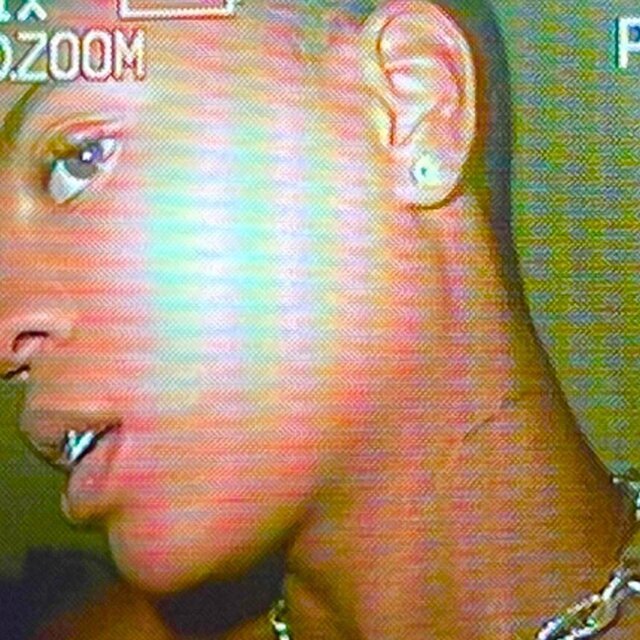 LIKE RENELL
