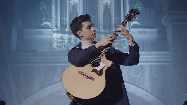 Moonlight Sonata on One Guitar (Official Video)
