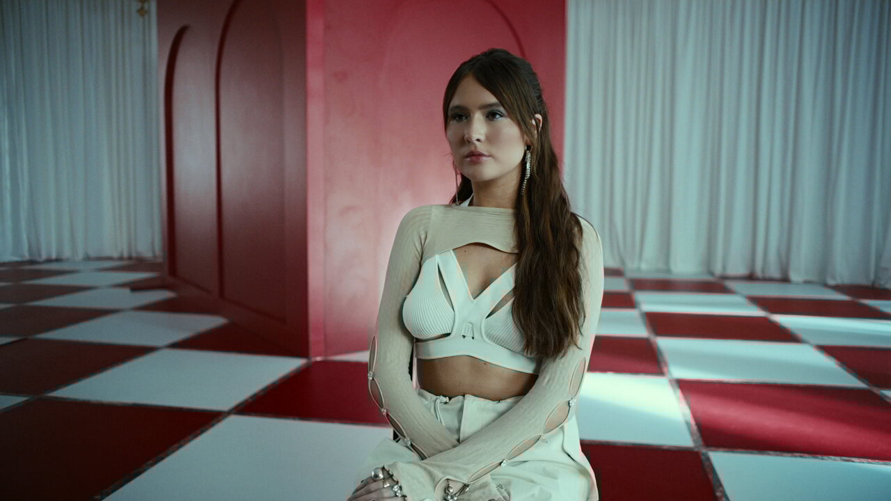 Red Flags (Official Music Video)