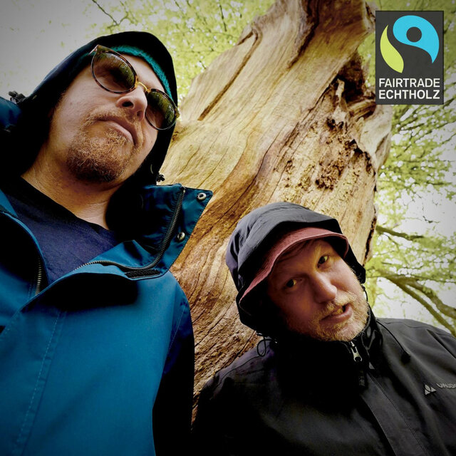 Fairtrade Echtholz (feat. Jöne)