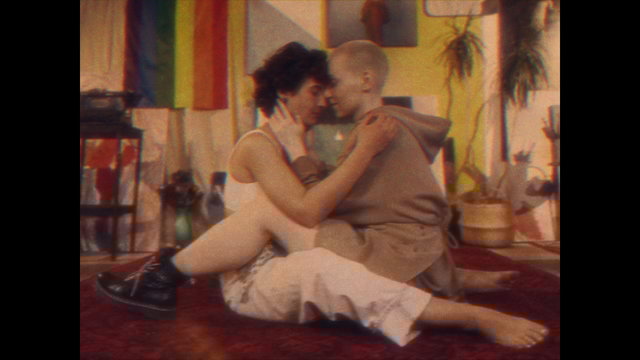Put Your Lips On Mine (Official Video)