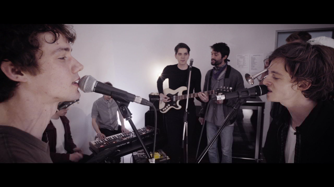 Tom's Diner by AnnenMayKantereit on TIDAL