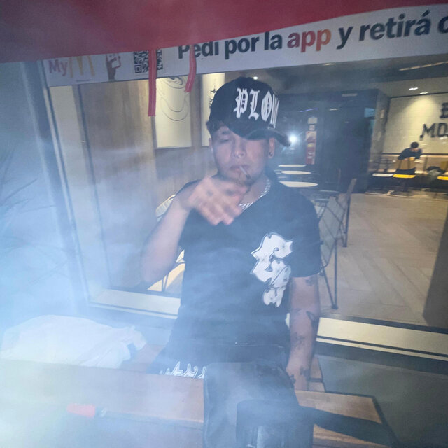 TANTA DROGA (feat. 1maydn)
