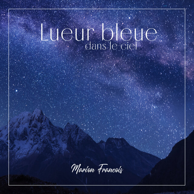 Lueur bleue dans le ciel