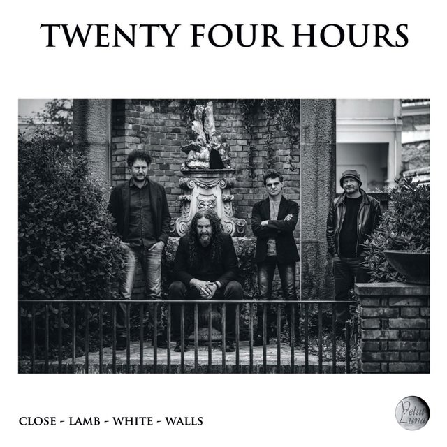 Close - Lamb - White - Walls
