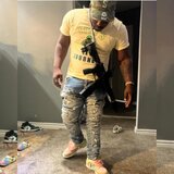 FREESTYLE (feat. HUSTLE 6ARKSDALE)