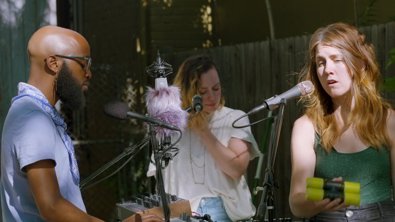 Paul Babe Plays “Lasso” Live In The Backyard