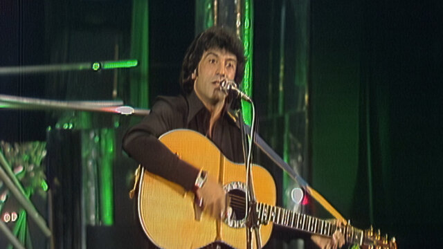 Quiéreme Mucho (Esta Noche Fiesta (Actuación TVE))