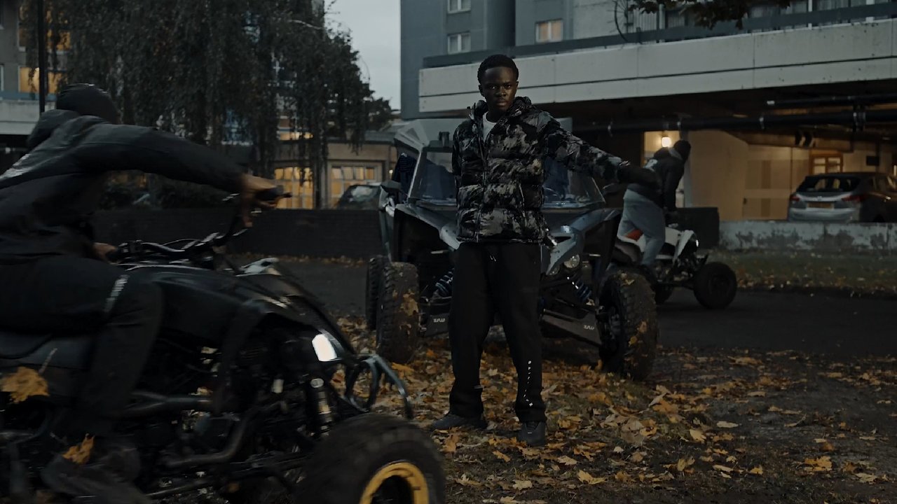 Aso)den (Official Video)