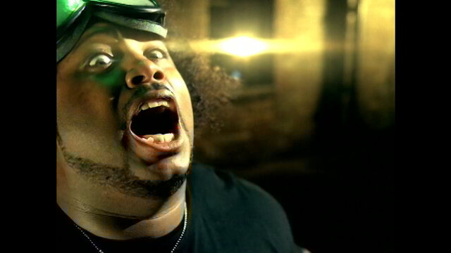 Never Scared (feat. Cam'ron, Jadakiss & Busta Rhymes) (The Takeover Remix Video)