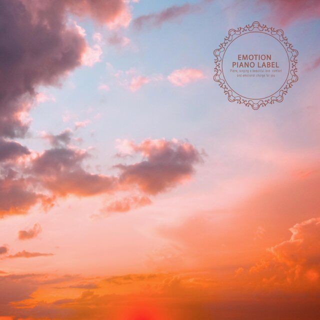 Memories And Longing For Love (A Faint Emotional Piano)