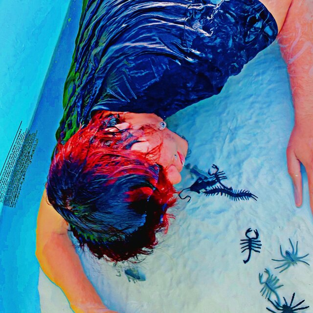 DEAD BUGZ IN DA BABY POOL!!!
