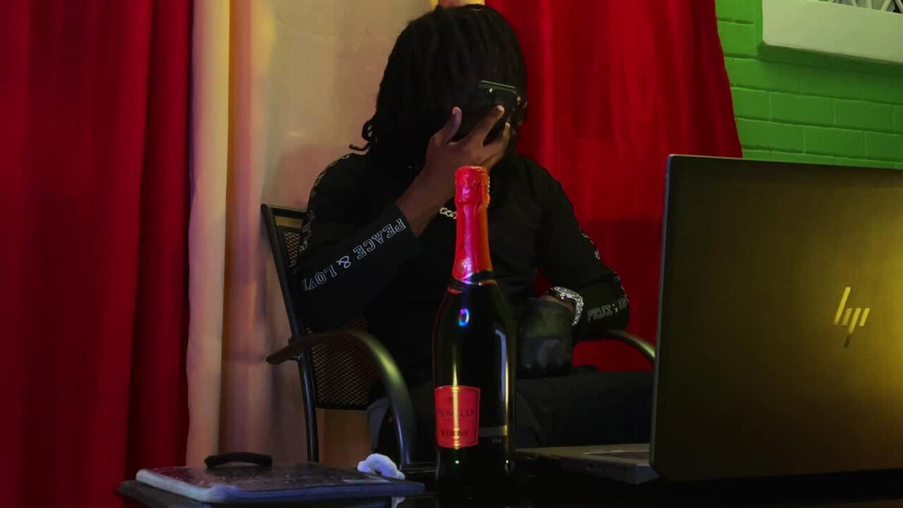 Richer Dan A Scammer (feat. Mark Topsecret)