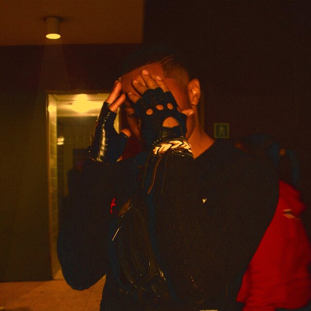 Vibes on me 2oo