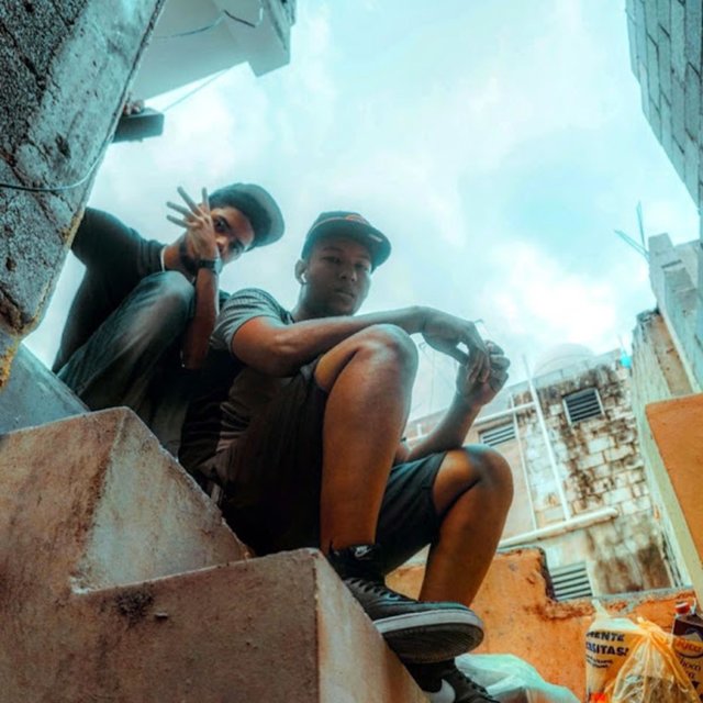 Moca (feat. Braber Mc)