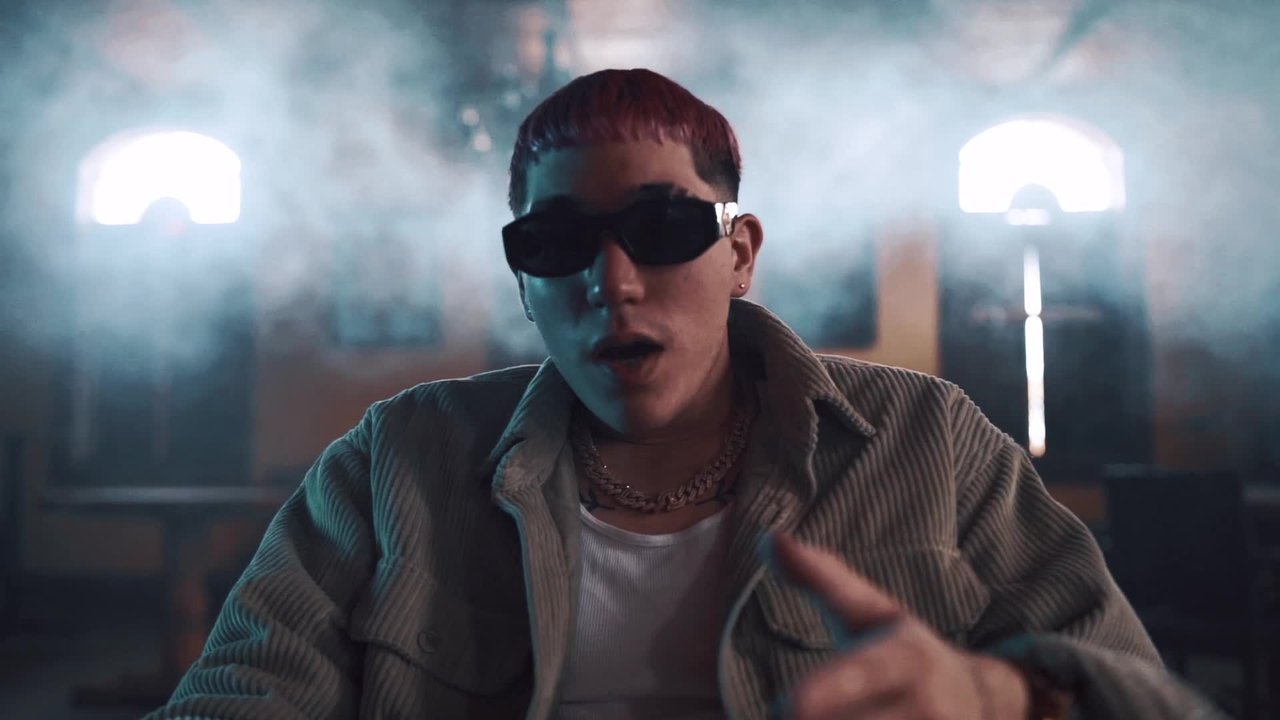 Desconocidos (Official Video)