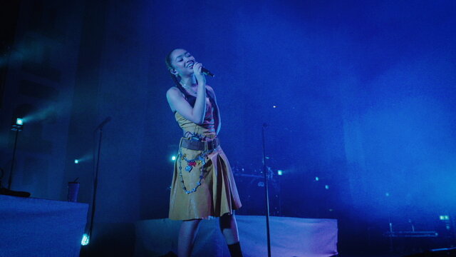 Cycles (Live from Roundhouse)