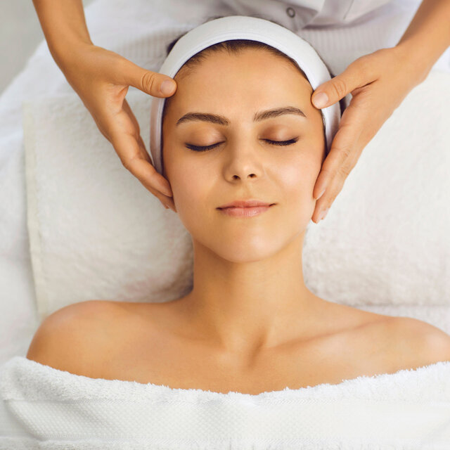 Raindrop Melodies for Massage The Piano's Healing Grace by Rain Sounds