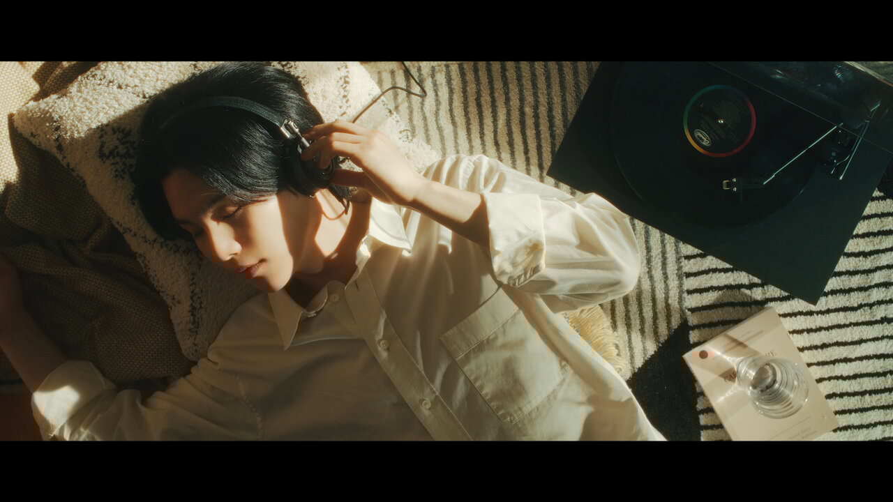 People Pt.2 (feat. IU)