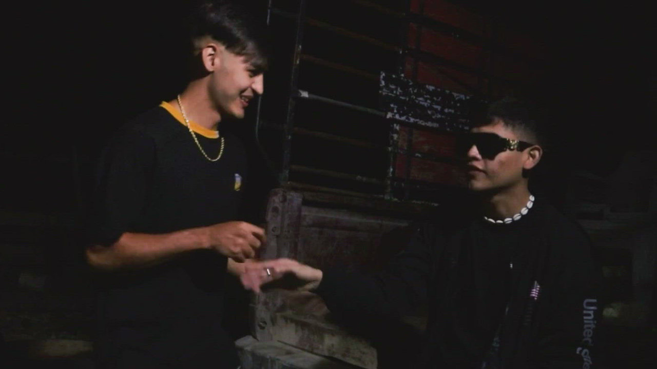 12 A.M. (Video Oficial)