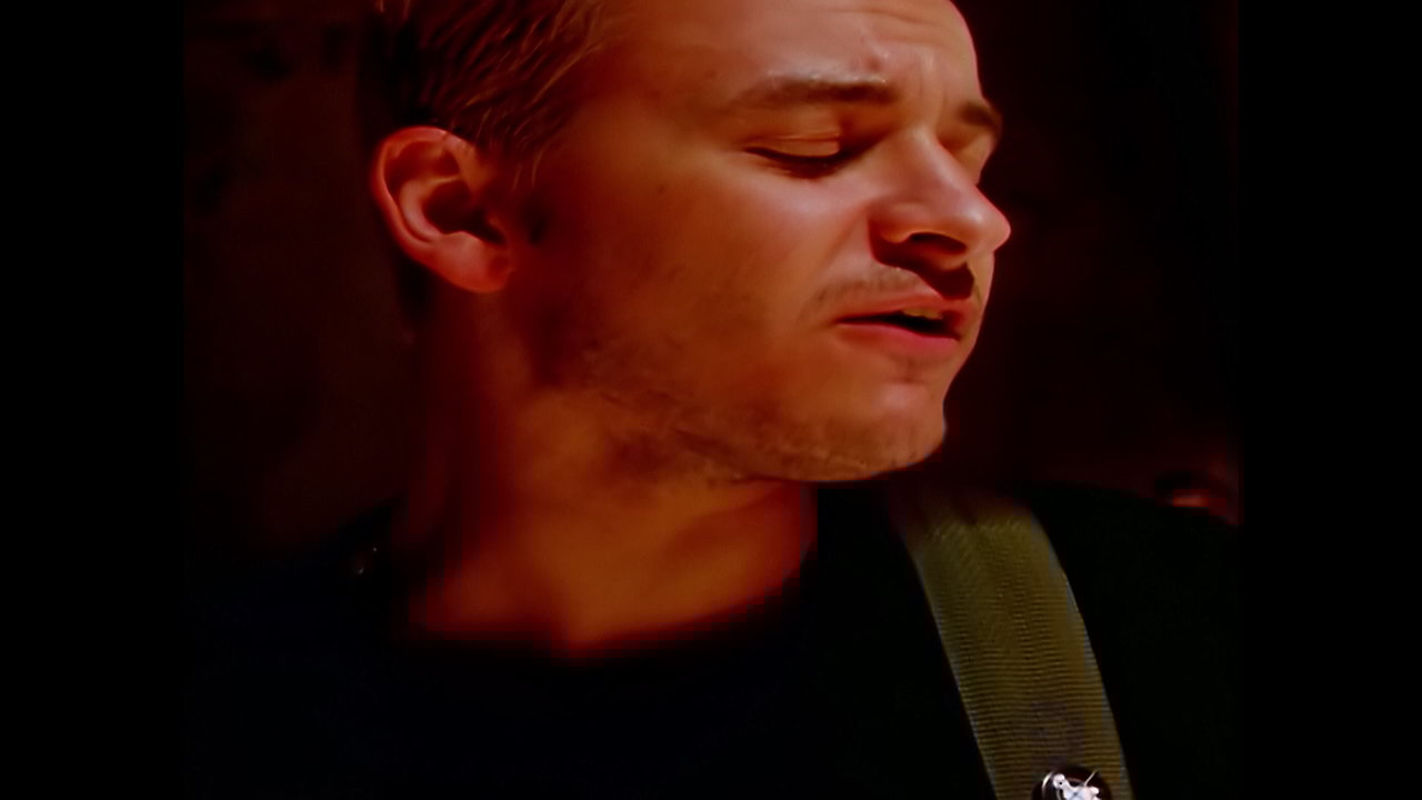 La Tristesse Durera (Scream to a Sigh) (Official HD Video)